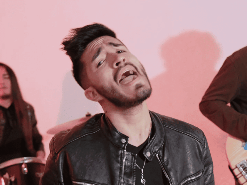 Fer Luna nos enseña a 'Vivir Sin Límites' en su colaboración con Proyecto Soledad